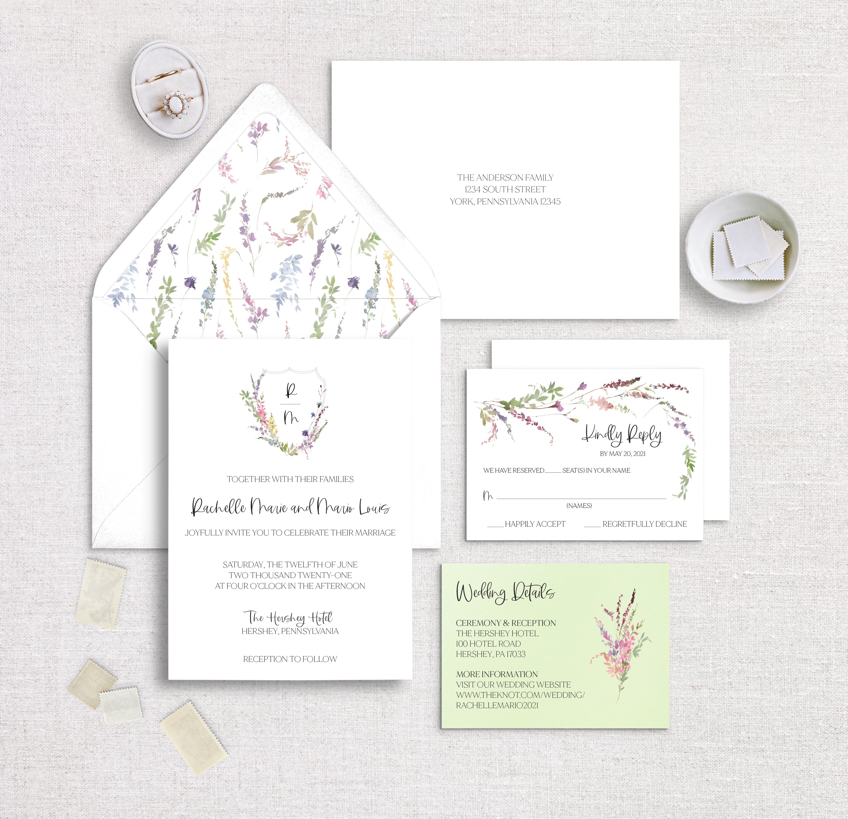 WHY YOU MIGHT NEED CUSTOM WEDDING INVITATIONS
