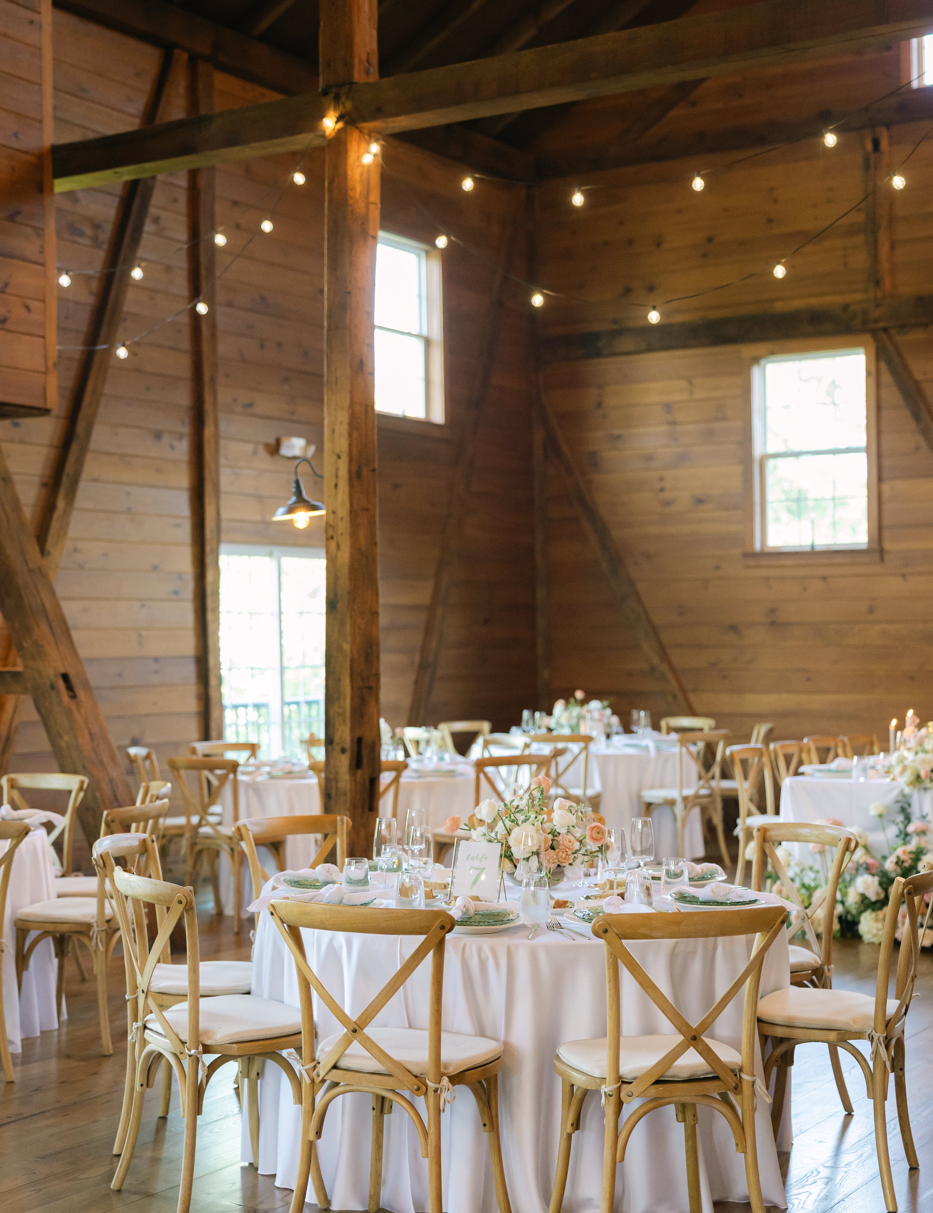 Top Wedding Invitation Trends for 2026 Couples