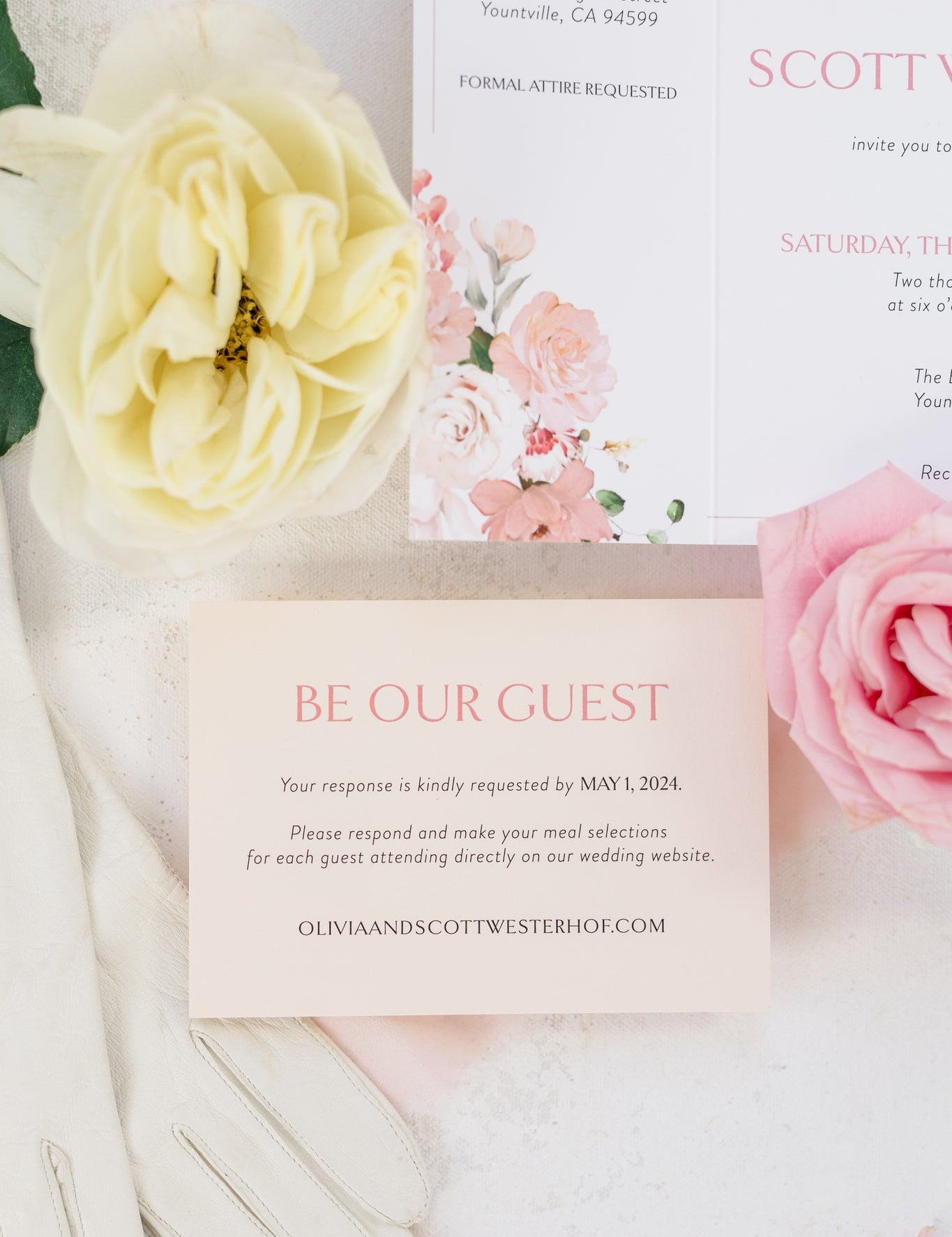 What Should Be Included on Your Wedding Website