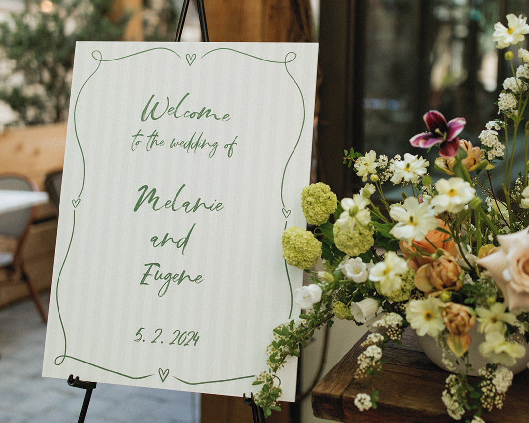 The Must-Have Day-of Wedding Signs for a Seamless Celebration